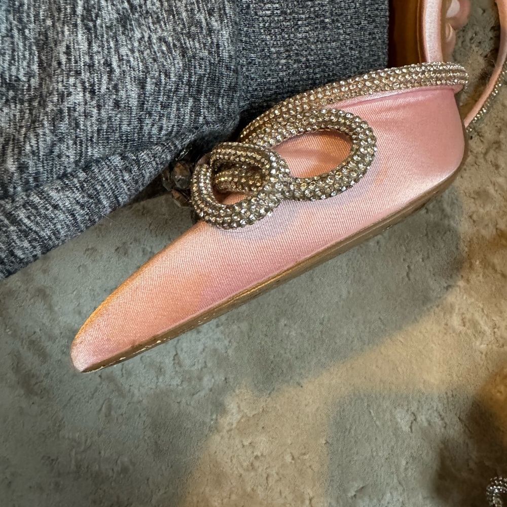 Pink heels - Picture 2 of 5